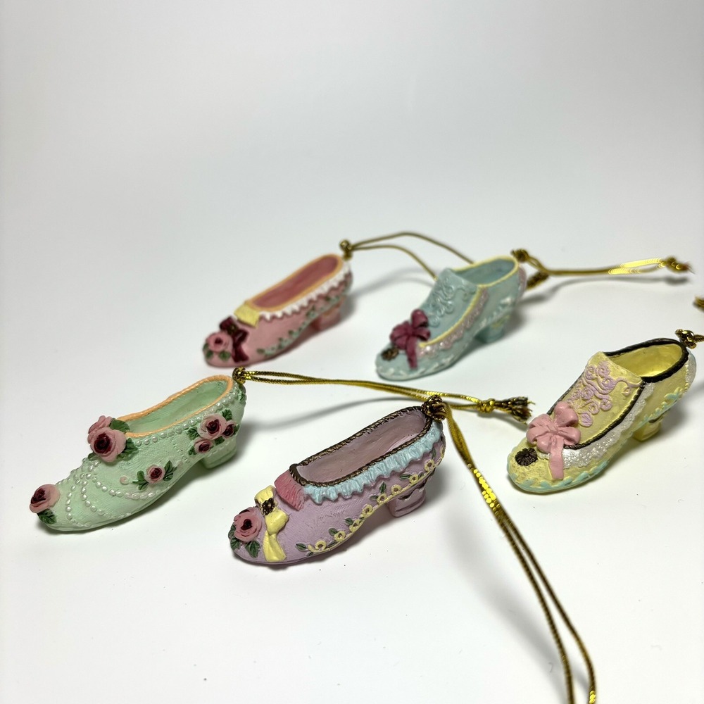 Victorian Antique Style Shoe Ornaments Pastel Floral Resin Gift Tags Lot of 5